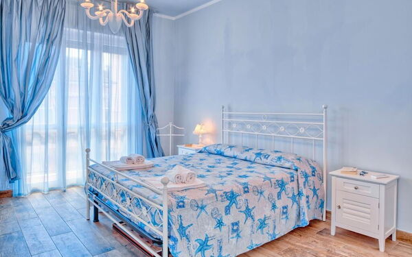 Diano Marina Holidays